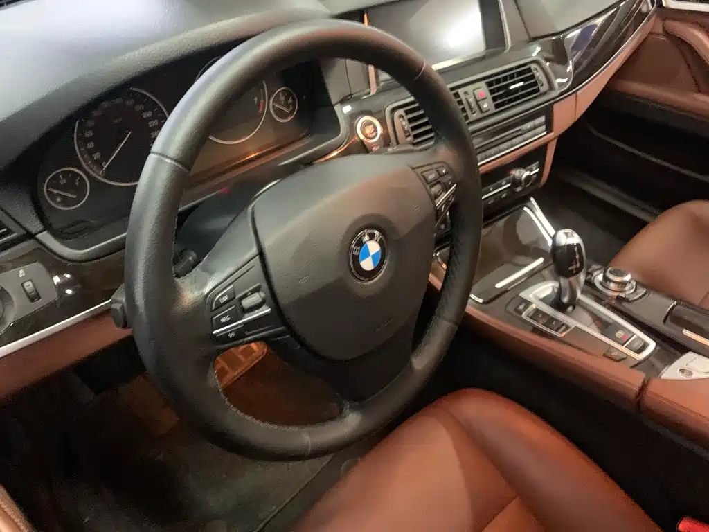 BMW 5 Series 2016