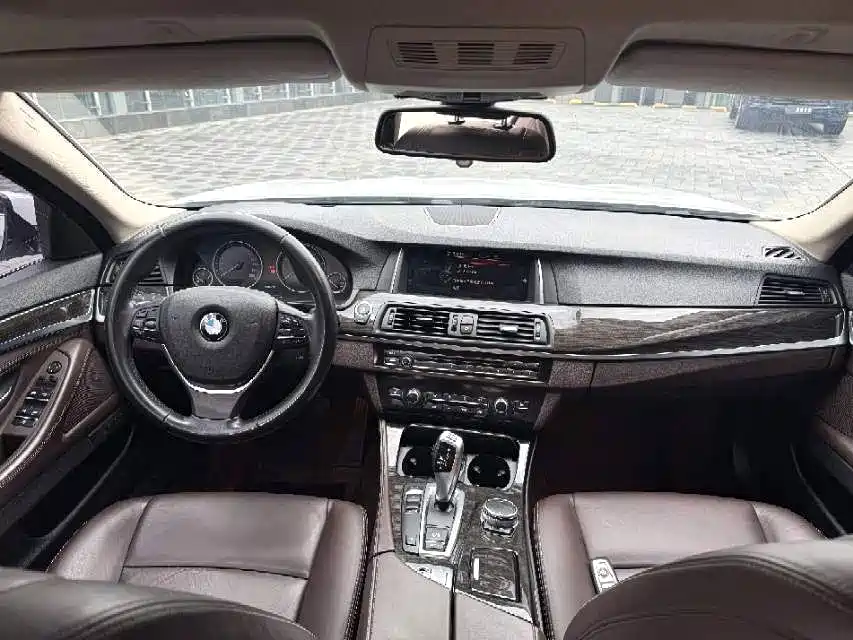BMW 5 Series 2015