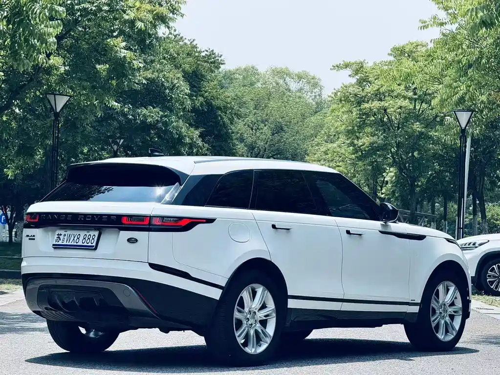 Land Rover Velar 2021 — фото 5