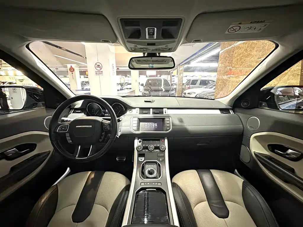 Land Rover Evoque 2014 — фото 16