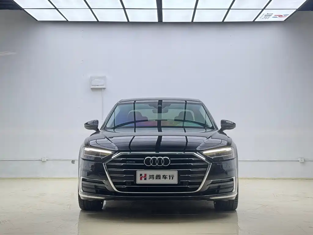 Audi A8 2021 — фото 2