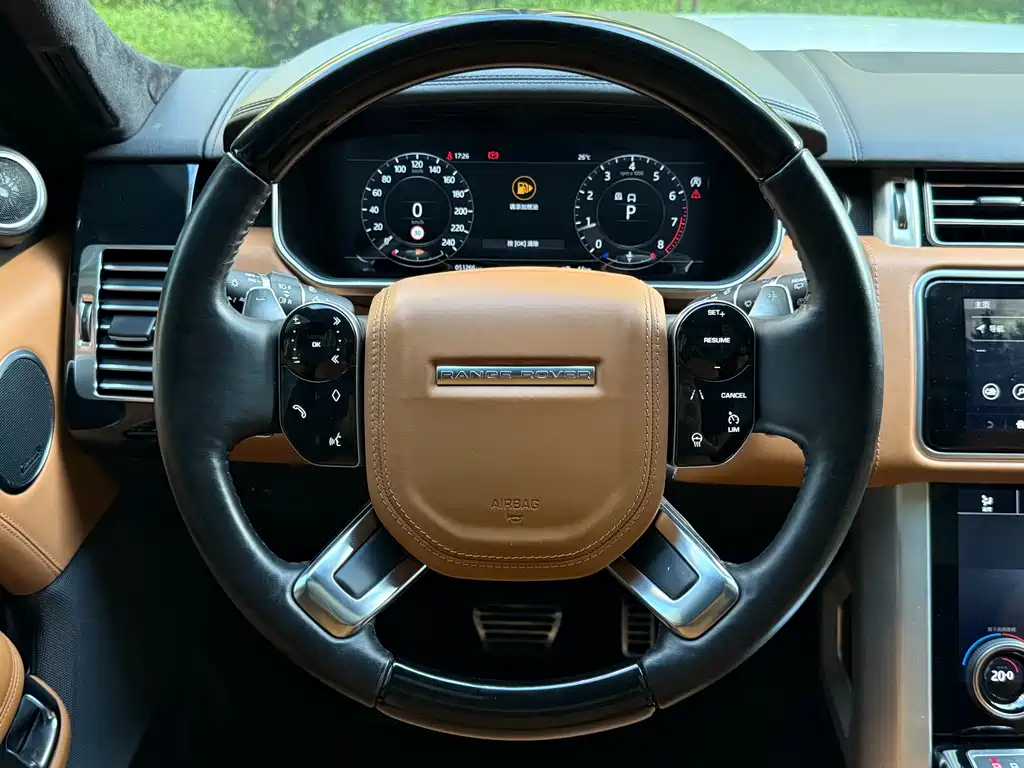 Land Rover Range Rover 2022 — фото 12
