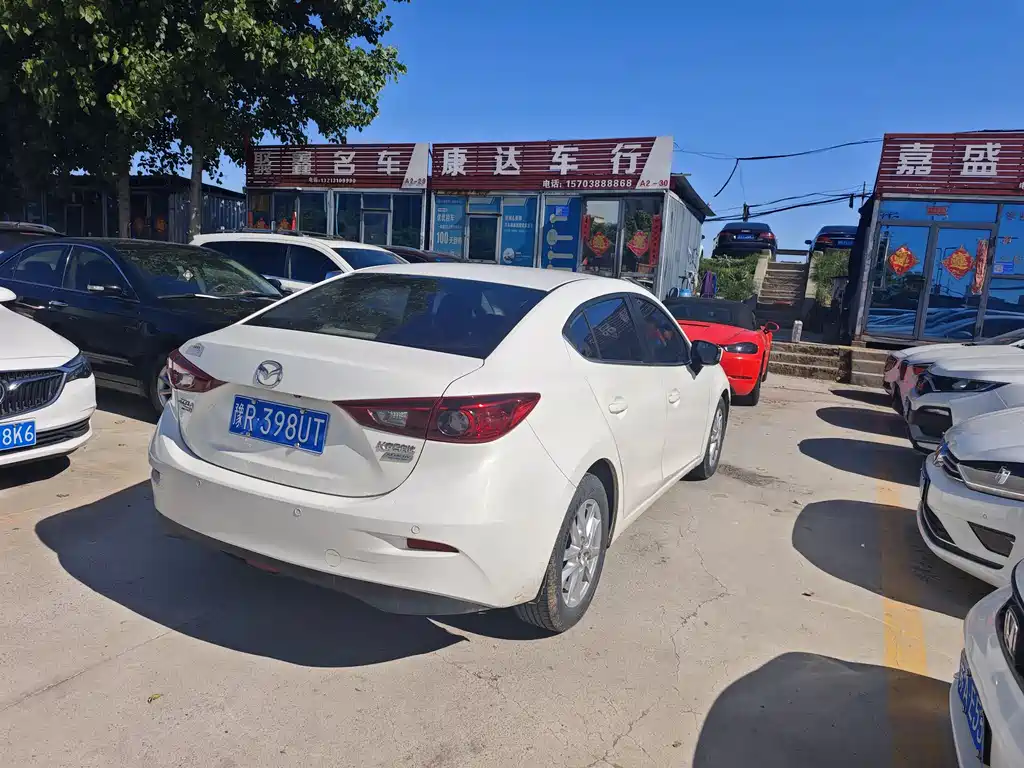 Mazda 3 Axela 2015 — фото 4