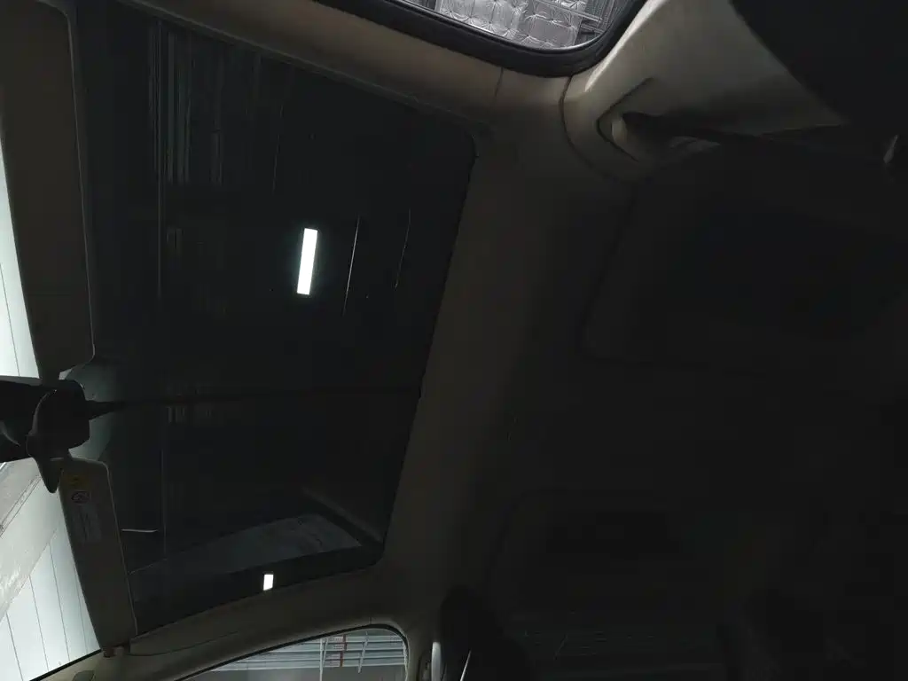 Tesla Model X 2017 — фото 14