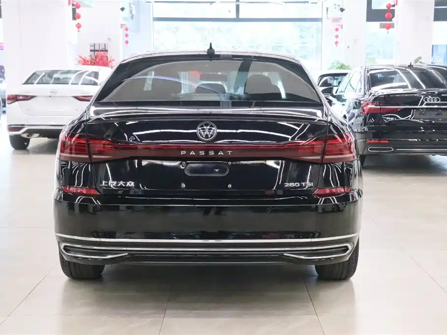 Volkswagen Passat 2022 — фото 4