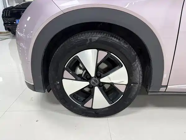 BYD Dolphin 2023