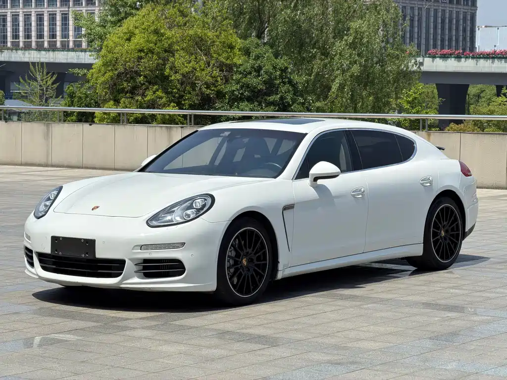 Porsche Panamera 2014 — фото 4
