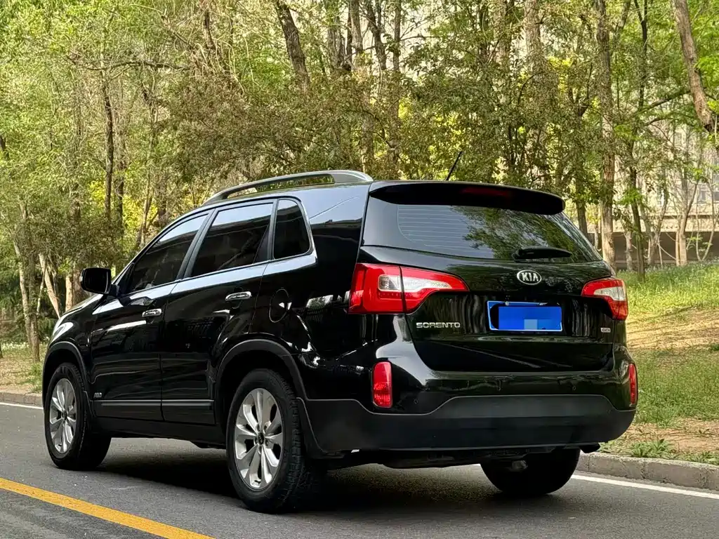 Kia Sorento 2014 — фото 13
