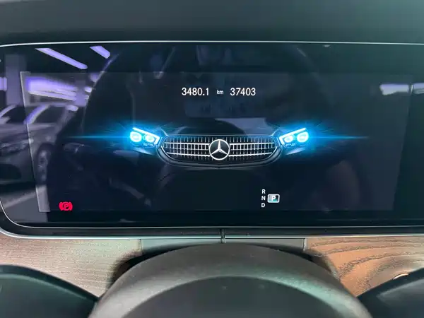 Mercedes-Benz E-Class 2023