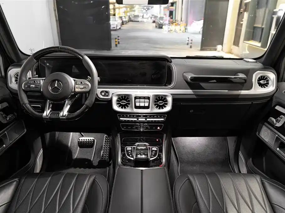 Mercedes-Benz G-Class AMG 2023 — фото 17