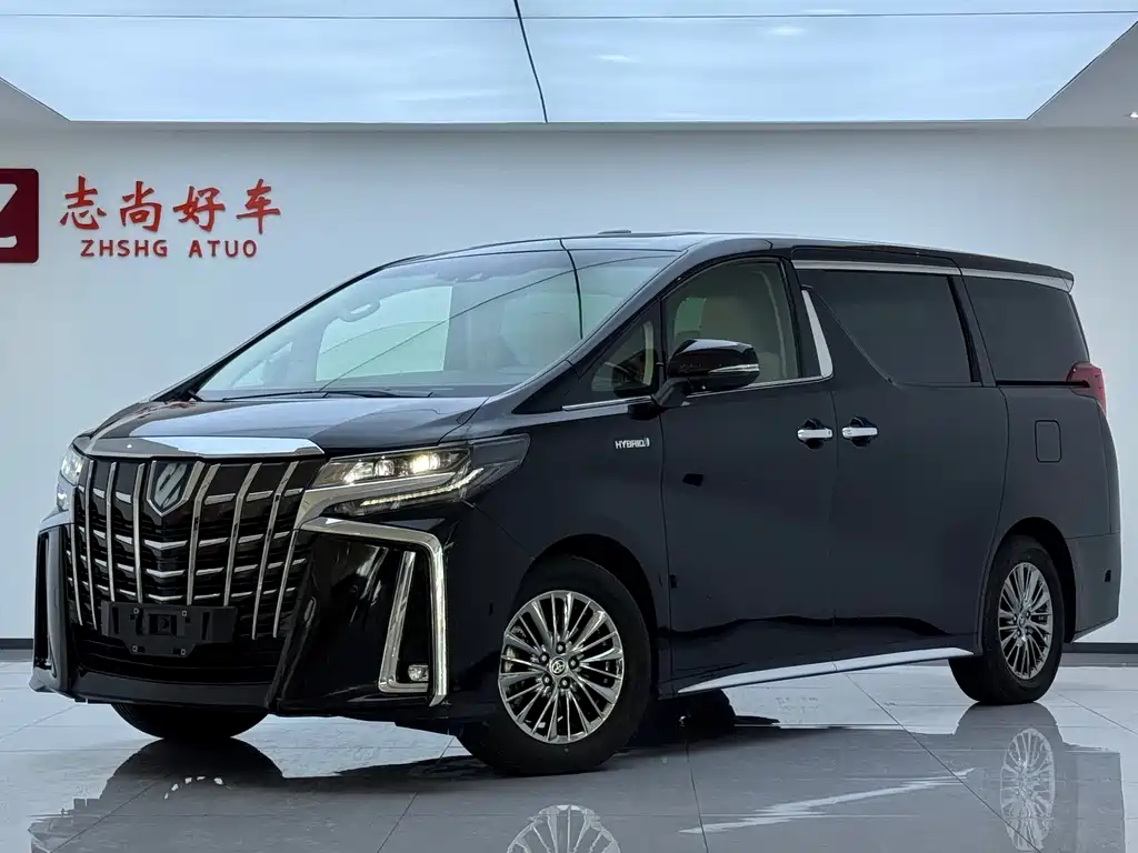 Toyota Alphard 2021 — фото 1