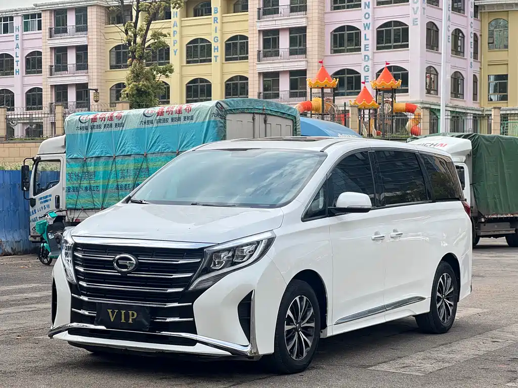 GAC Motor Trumpchi M8 2021 — фото 1
