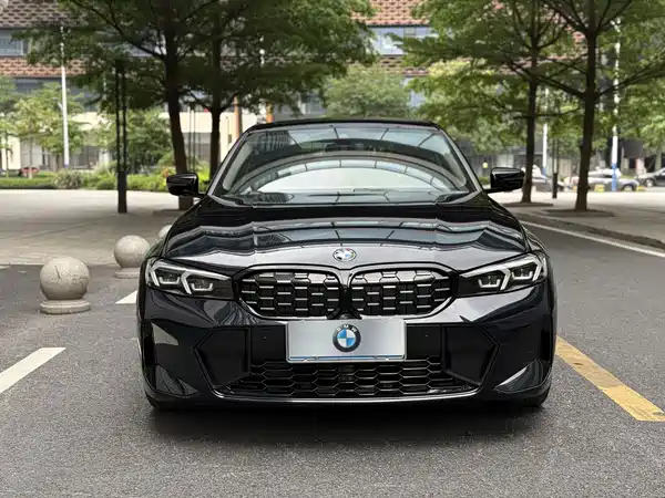 BMW 3 Series 2024
