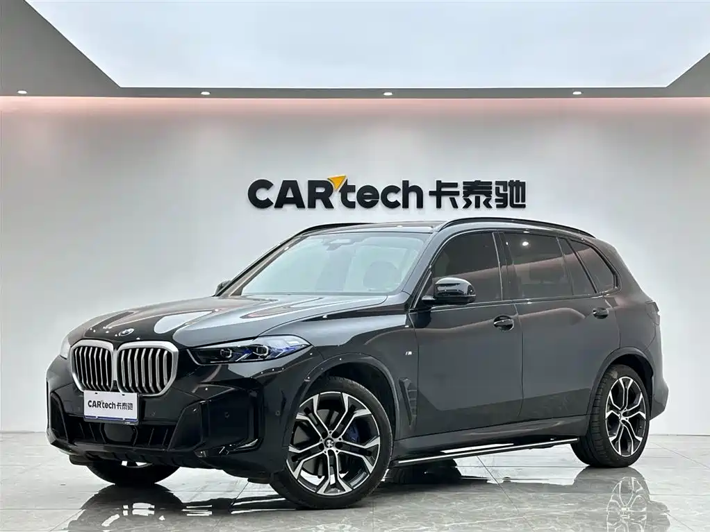 BMW X5 2023 — фото 1