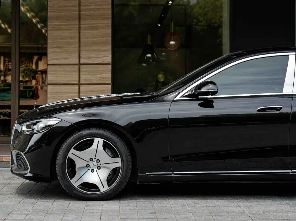 Mercedes-Benz Maybach S-Class 2023