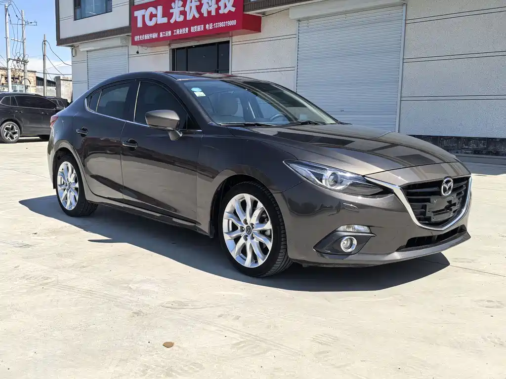 Mazda 3 Axela 2015 — фото 3
