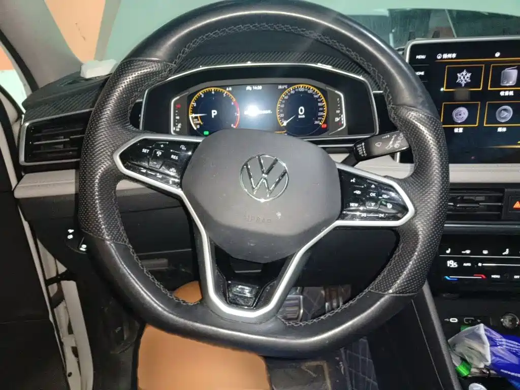 Volkswagen Tiguan L 2022