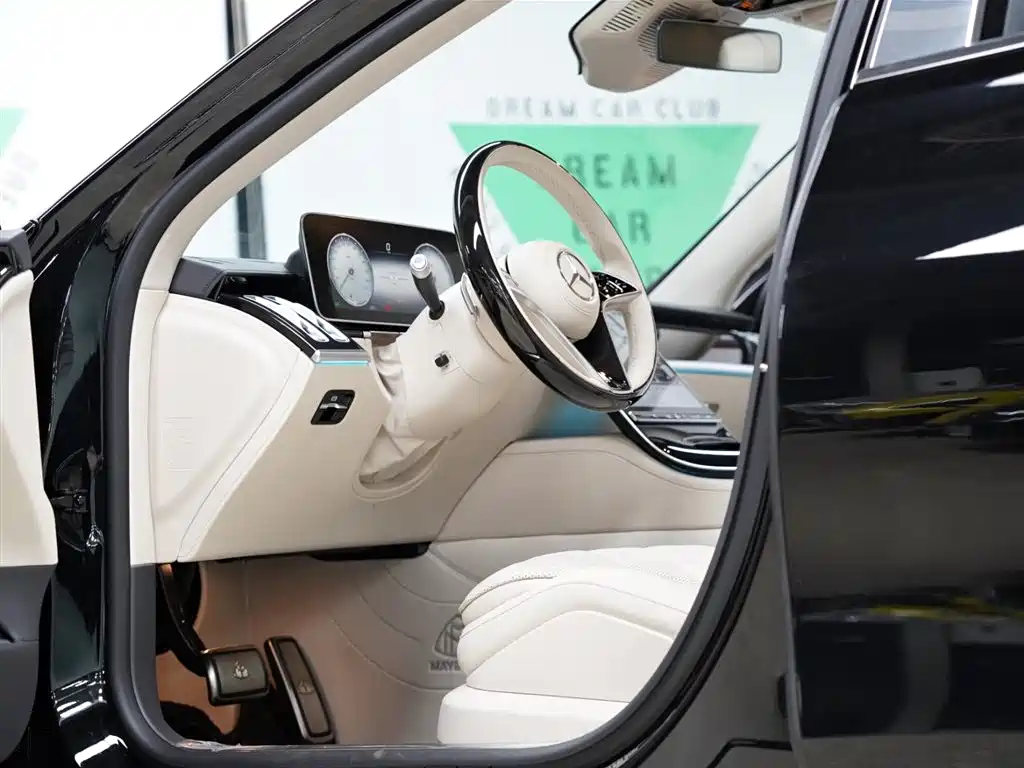 Mercedes-Benz S-Class 2025 — фото 25