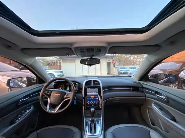 Chevrolet Malibu 2012
