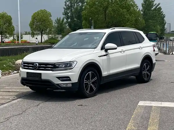 Volkswagen Tiguan L 2021