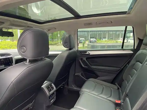 Volkswagen Tiguan L 2021
