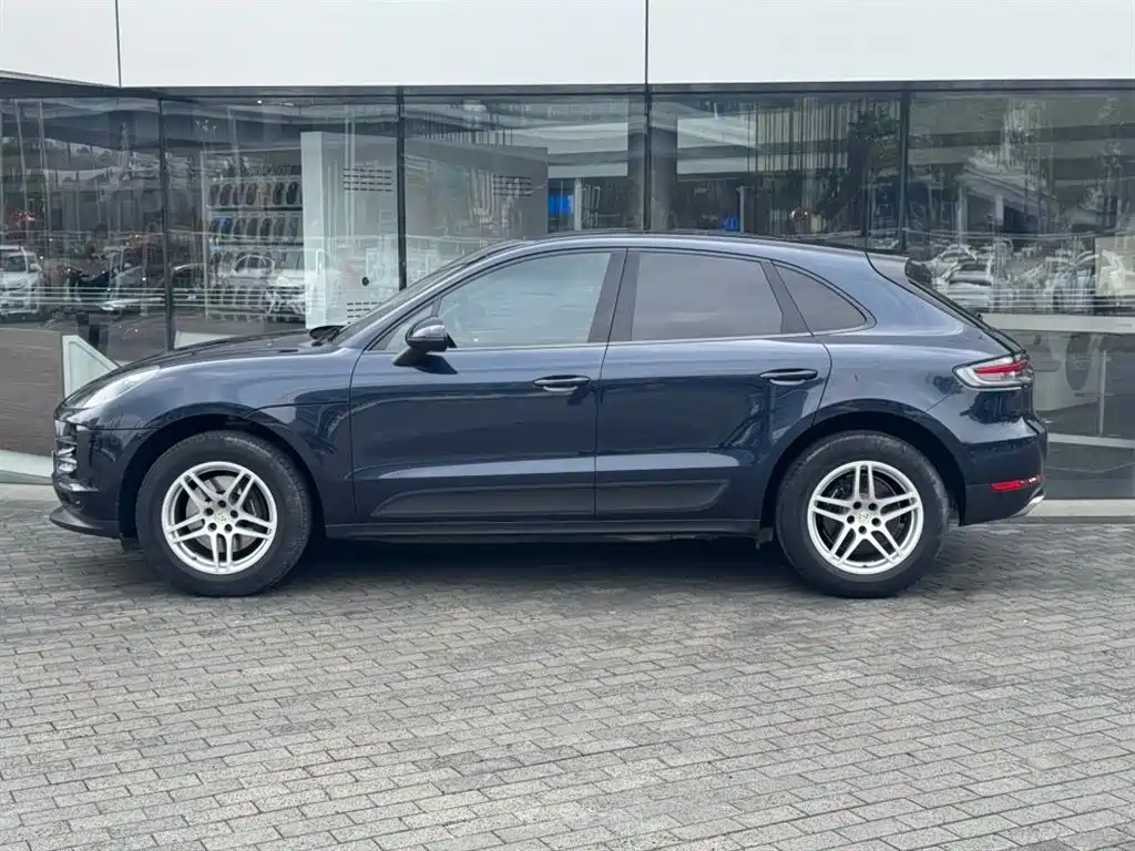 Porsche Macan 2020 — фото 7