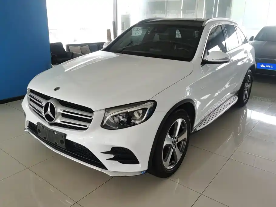 Mercedes-Benz GLC 2017 — фото 1