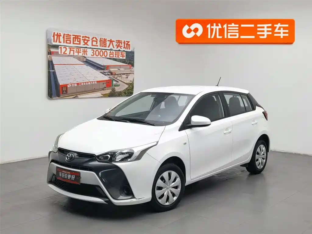 Toyota Yaris L 2019 — фото 1