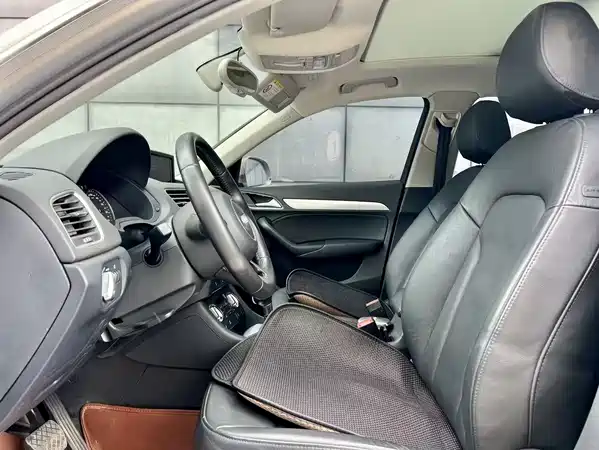 Audi Q3 2015