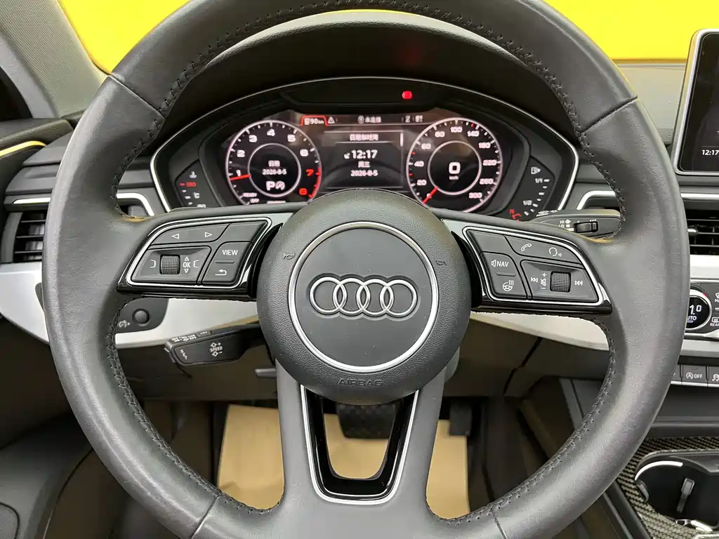 Audi A4L 2017 — фото 8