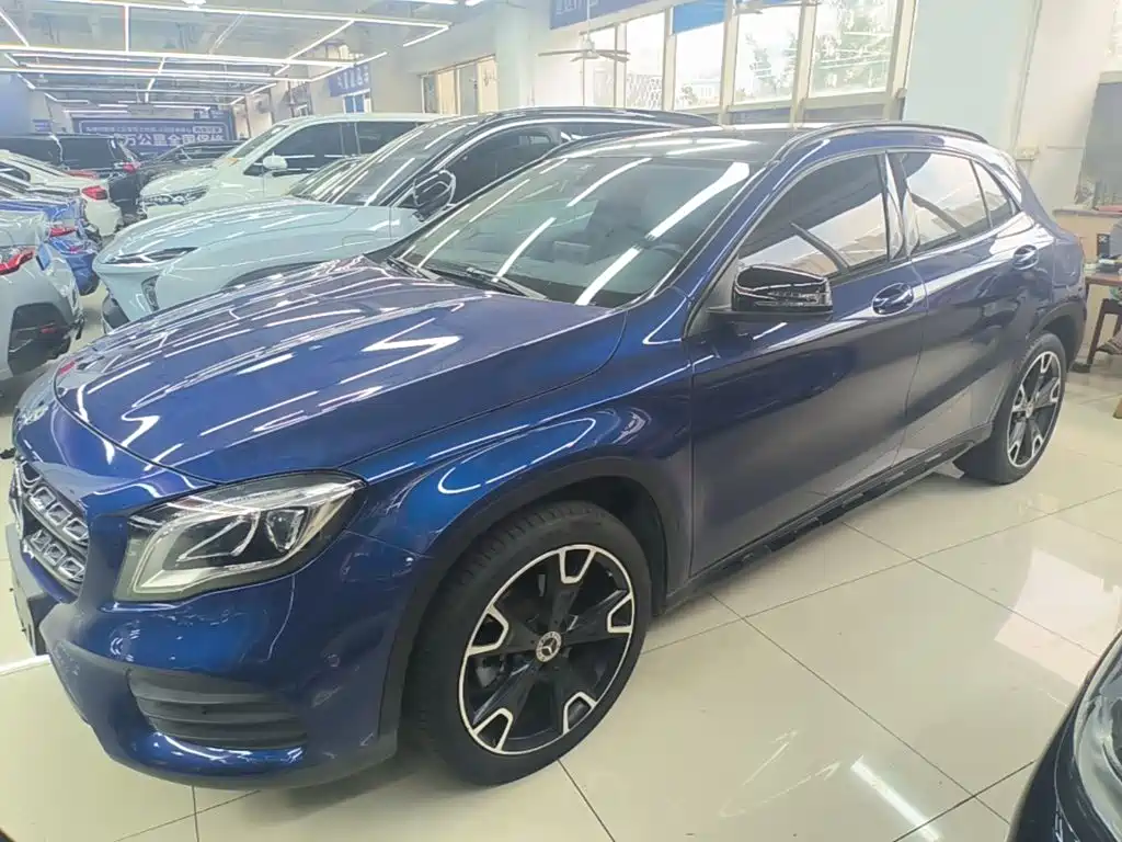Mercedes-Benz GLA 2018 — фото 2