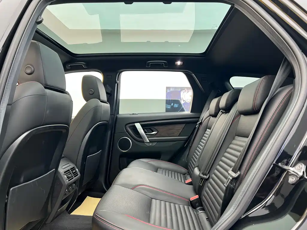 Land Rover Discovery Sport 2022 — фото 27