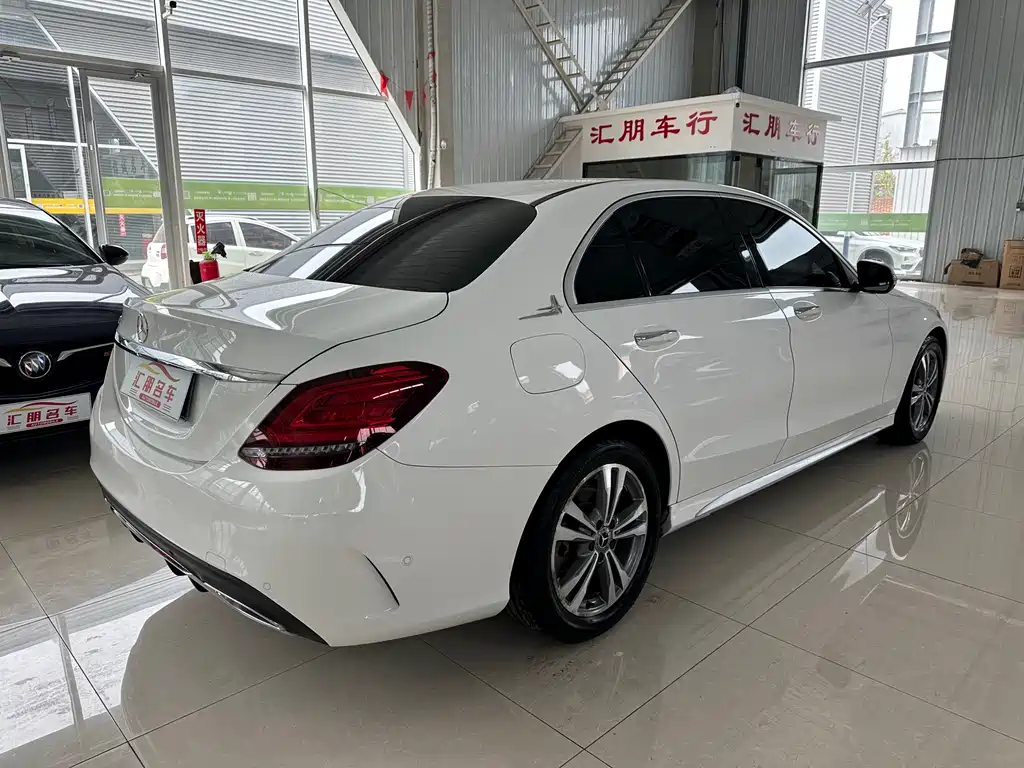 Mercedes-Benz C-Class 2020 — фото 9