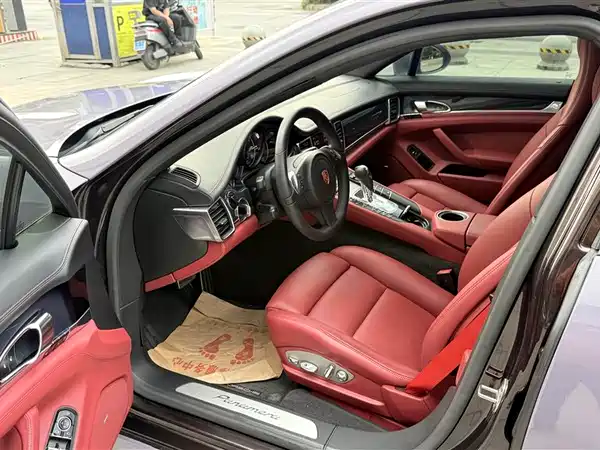 Porsche Panamera 2014