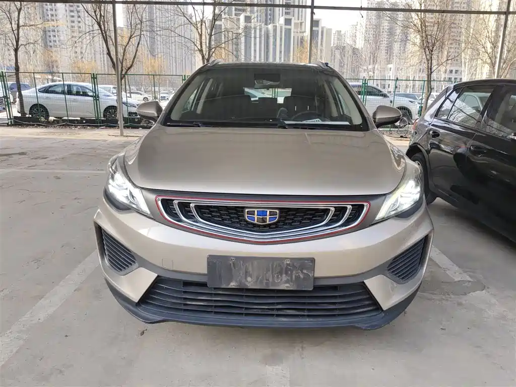 Geely Emgrand GS 2018 — фото 3