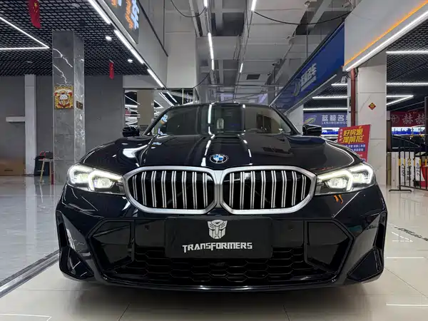 BMW 3 Series 2023