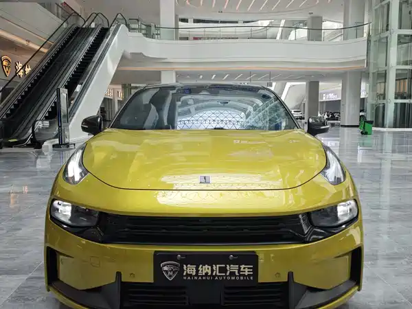Lynk & Co 03 2022
