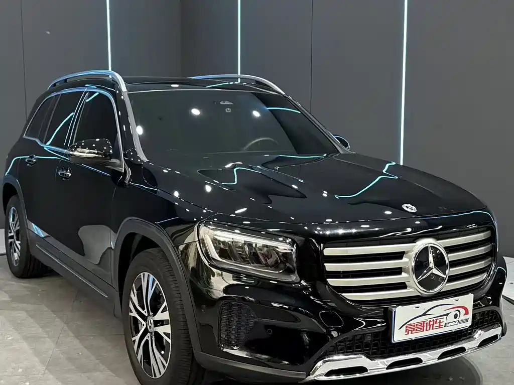 Mercedes-Benz GLB 2024 — фото 3