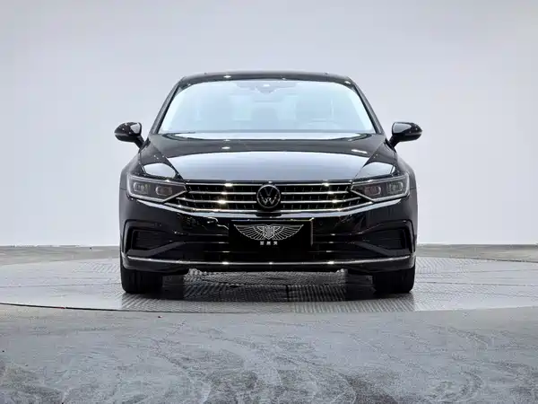 Volkswagen Magotan 2026