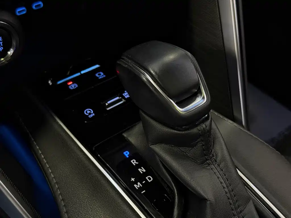 Toyota Harrier 2022 — фото 16