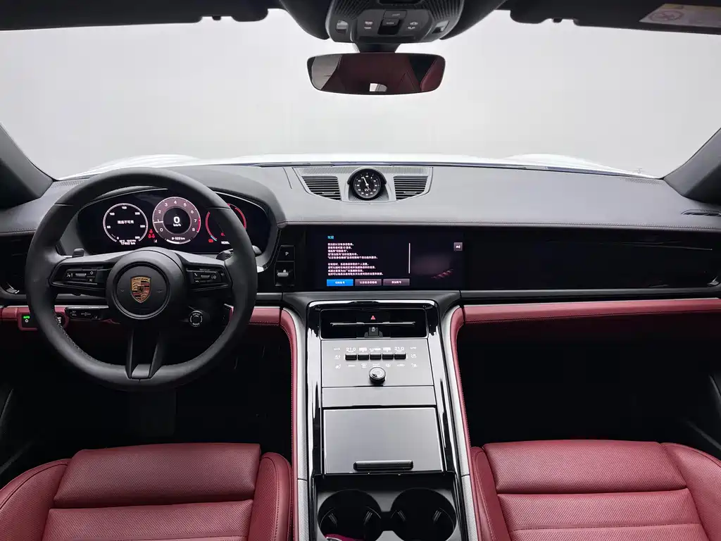 Porsche Panamera 2025 — фото 13