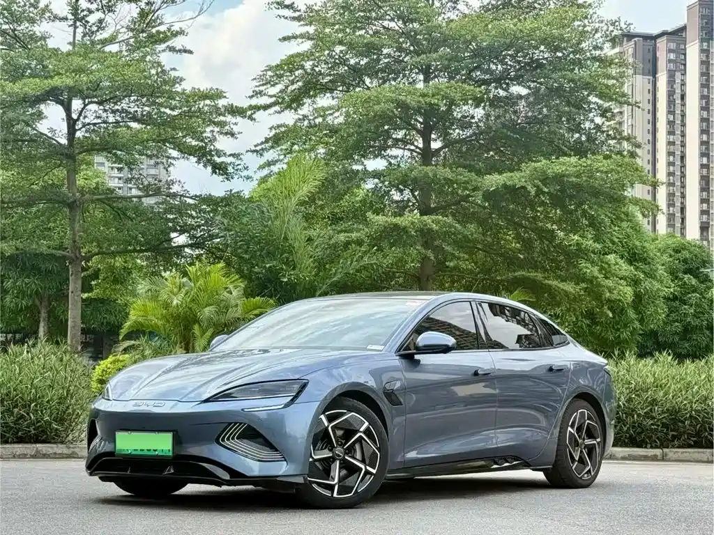 BYD Seal 2023 — фото 1
