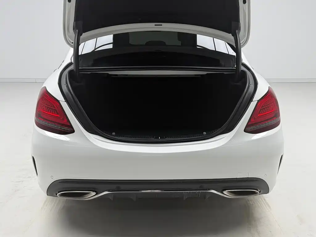 Mercedes-Benz C-Class 2019 — фото 10