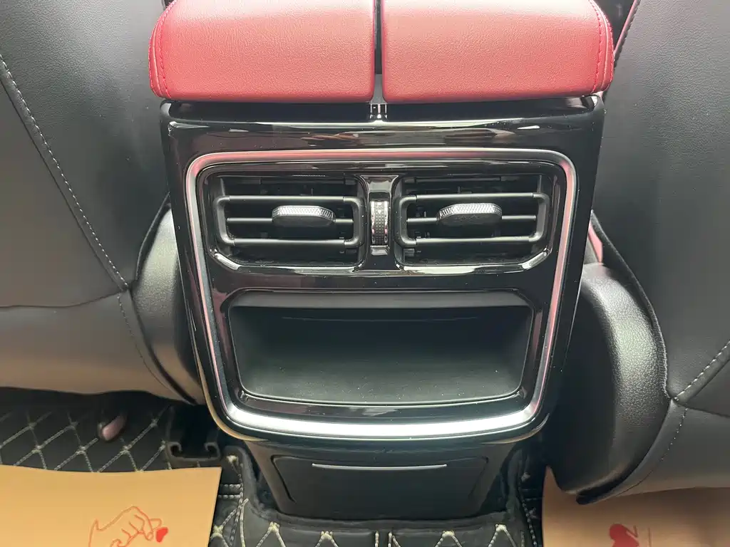 Jetour Jietu X70 PLUS 2025