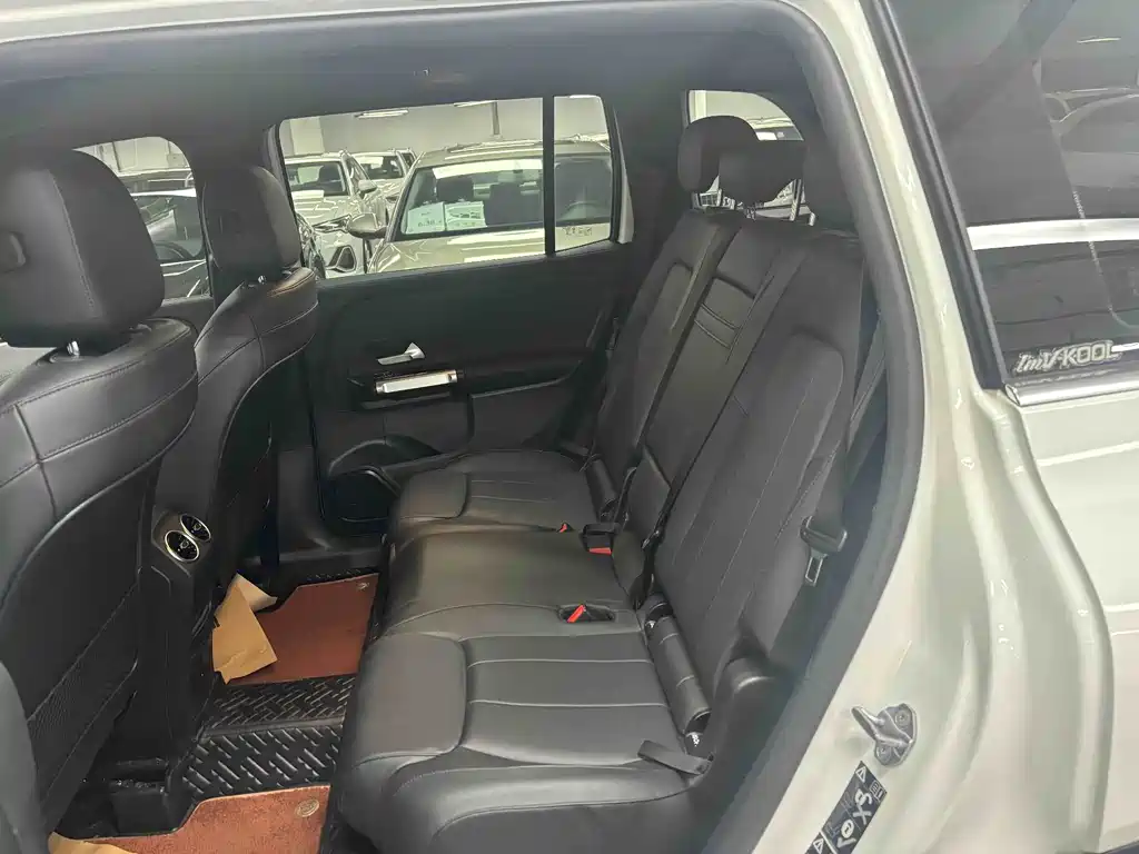 Mercedes-Benz GLB 2021