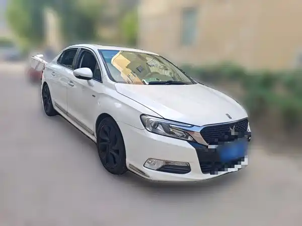 DS 5LS 2014