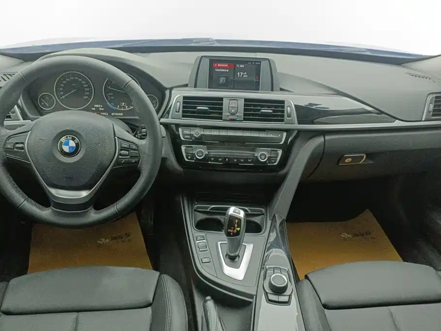 BMW 3 Series GT 2018 — фото 12