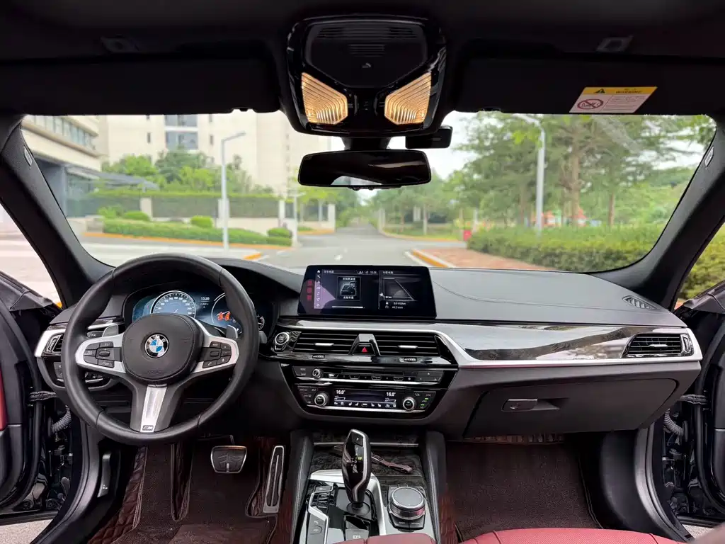 BMW 5 Series 2018 — фото 4