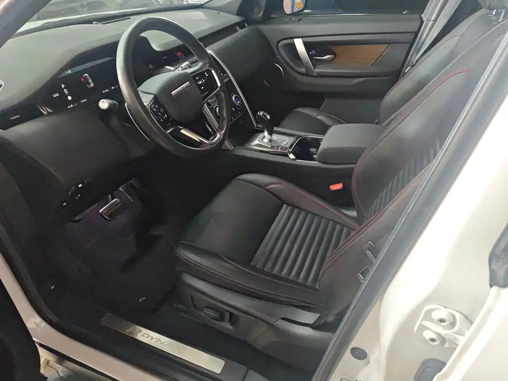 Land Rover Discovery Sport 2022 — фото 11