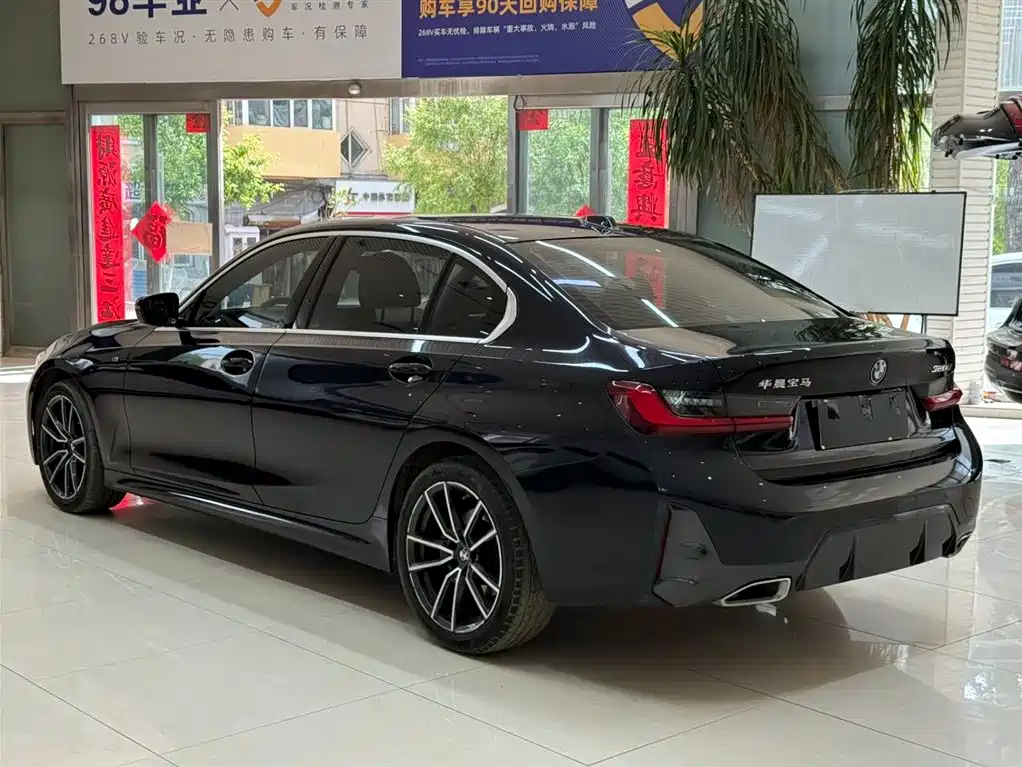 BMW 3 Series 2023